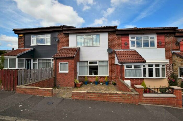 2 Bedroom Terraced House To Rent In Windsor Drive, Catchgate, Stanley, DH9