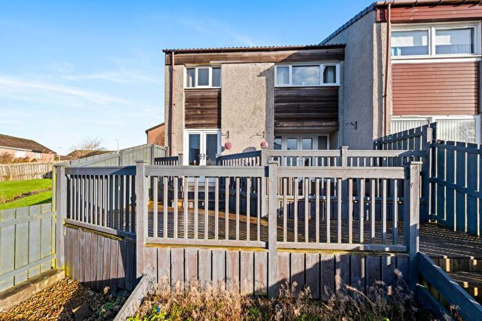 4 Bedroom Semi-Detached House For Sale In Glendevon Park, Winchburgh, EH52