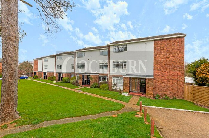 2 Bedroom Maisonette To Rent In Carters Hill Close, London, SE9