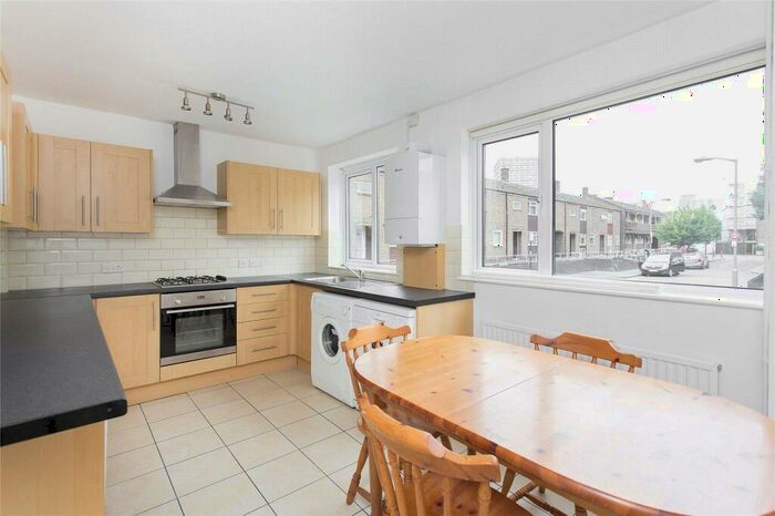 3 Bedroom House To Rent In Fownes Street, London, SW11