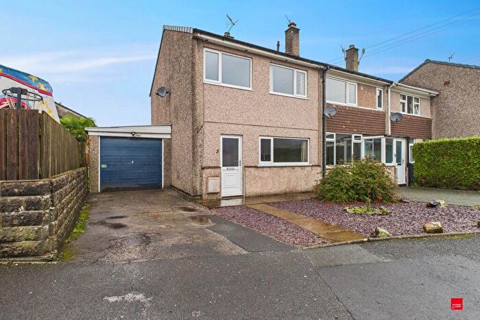 3 Bedroom Semi-Detached House To Rent In Mint Dale, Kendal, Cumbria, LA9