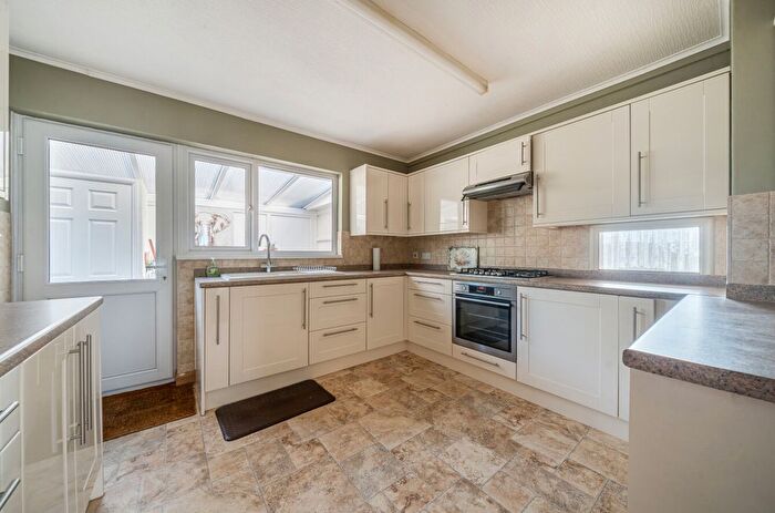 3 Bedroom Detached Bungalow For Sale In Brantwood Drive, Paignton, TQ4