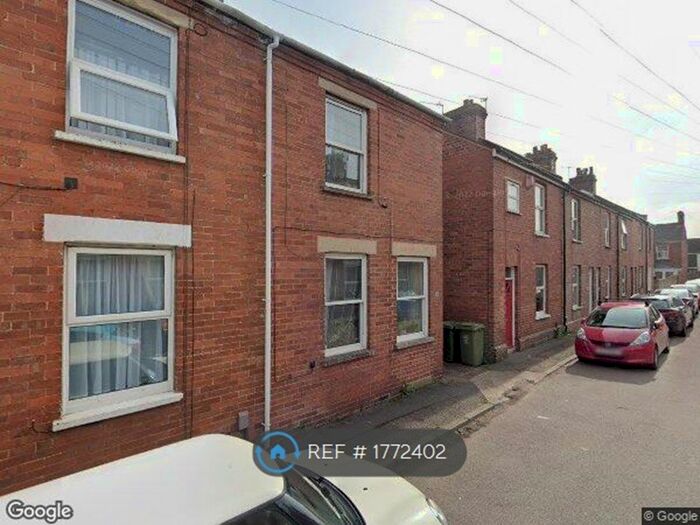 2 Bedroom Terraced House To Rent In Cross View, Exeter, EX2
