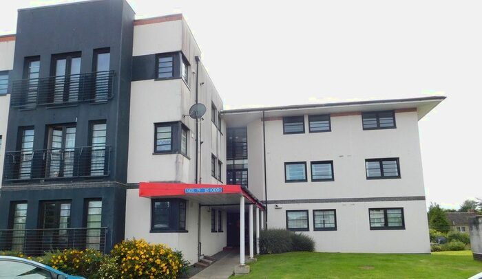 2 Bedroom Flat To Rent In Whiteside Court, Bathgate, EH48