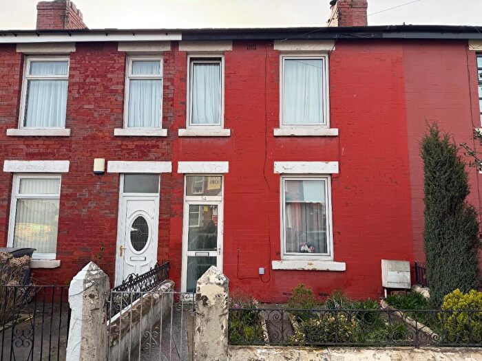 2 Bedroom Terraced House For Sale In Hawes Side Lane, Blackpool, Lancashire, FY4