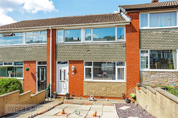 3 Bedroom Town House For Sale In The Sycamores, Lees, Oldham, OL4