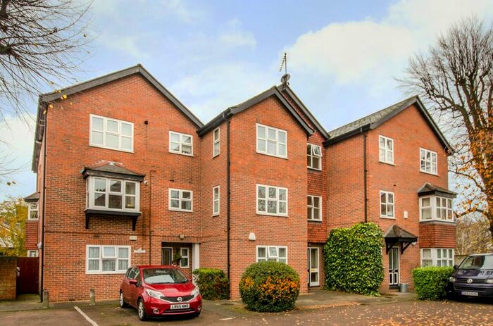 1 Bedroom Flat To Rent In South Ealing Road, South Ealing, London, W5