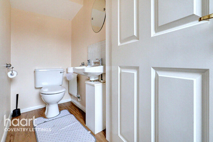 3 Bedroom Terraced House To Rent In Rodyard Way, Coventry, CV1