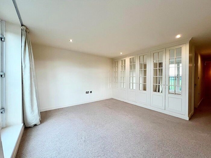 2 Bedroom Apartment For Sale In Westgate, Wetherby, LS22