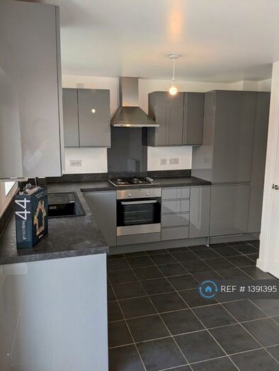 3 Bedroom Semi-Detached House To Rent In Cranswick Close, Nottingham, NG15