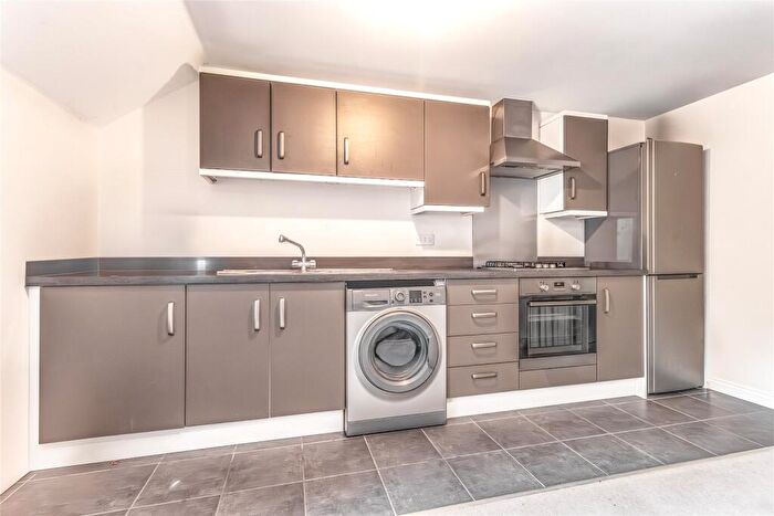 2 Bedroom End Of Terrace House To Rent In Brentfore Street, East Wichel, Swindon, Wiltshire, SN1