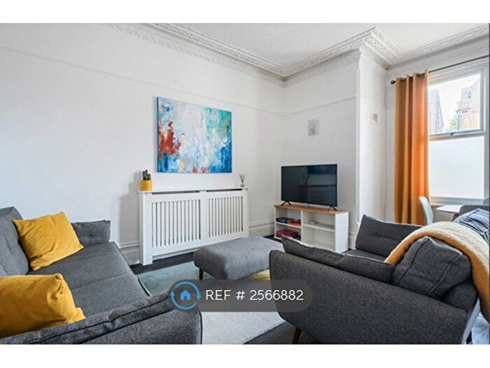 1 Bedroom Flat To Rent In Moreton Road, South Croydon, CR2