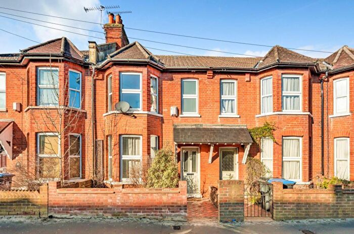 3 Bedroom Terraced House To Rent In Woking, GU21