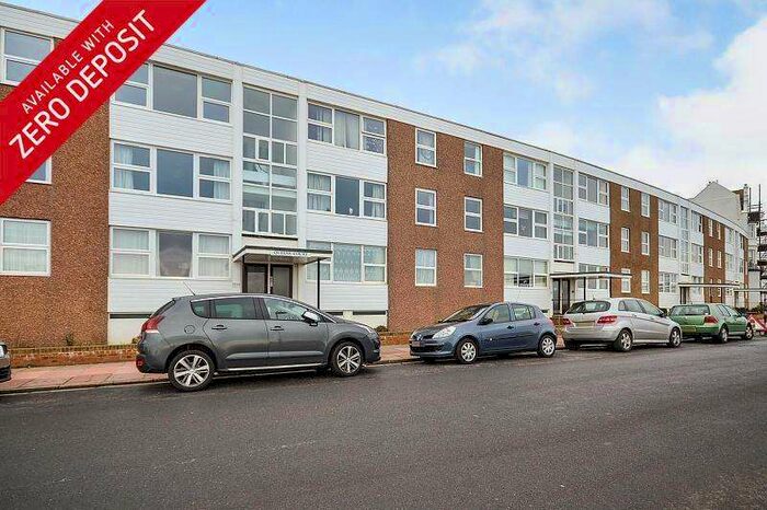 2 Bedroom Property To Rent In West Parade, Bexhill-on-sea, TN39