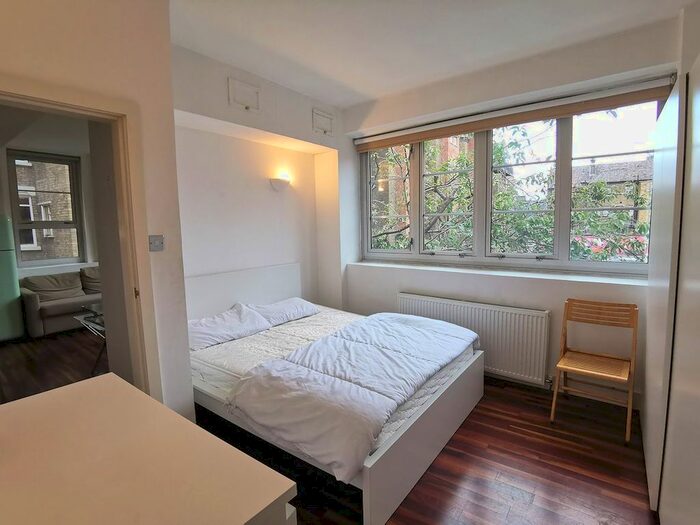 2 Bedroom Flat To Rent In Sunlight Square, Bethanal Green, London, E2