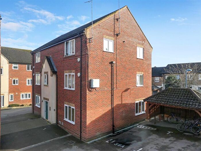 2 Bedroom Apartment For Sale In Kirkwood Grove, Medbourne, Milton Keynes, MK5