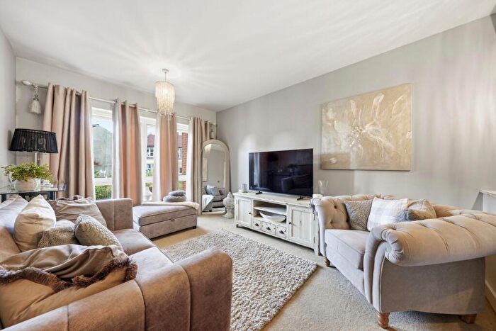 2 Bedroom Flat For Sale In Flat, Nags Head Hill, St. George, BS5