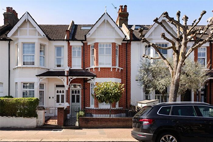 4 Bedroom Terraced House For Sale In Clonmore Street, Southfields, London, SW18