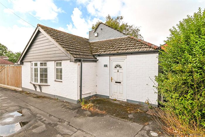 1 Bedroom Bungalow For Sale In Everton Road, Hordle, Lymington, Hampshire, SO41