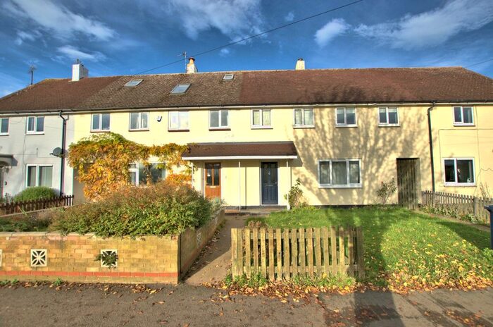 4 Bedroom Semi-Detached House To Rent In Paget Road, Trumpington, Cambridge CB2