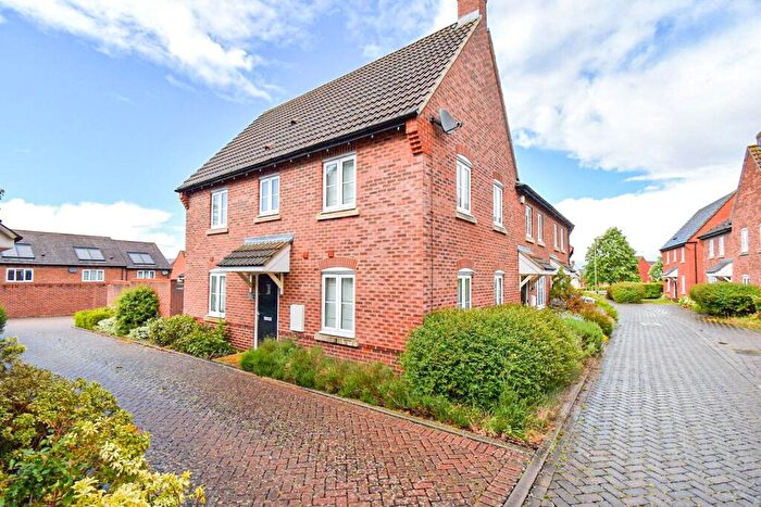 3 Bedroom End Of Terrace House To Rent In Oak Hill Lane, Didcot, Oxfordshire, OX11