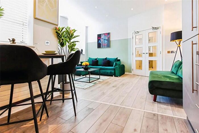 1 Bedroom Flat To Rent In North Street, Brighton, East Sussex, BN1