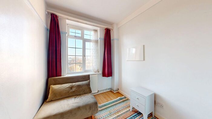 1 Bedroom Flat To Rent In Sussex Gardens, London, W2
