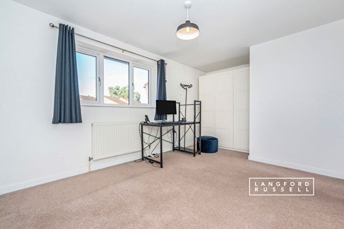 2 Bedroom End Of Terrace House To Rent In The Briars, West Kingsdown, Sevenoaks, TN15