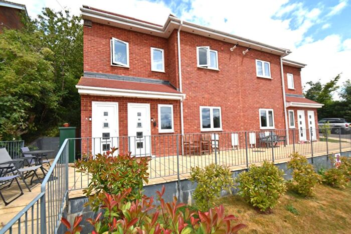 2 Bedroom Maisonette For Sale In Geoffrey Keen Road, Chesham, Buckinghamshire, HP5