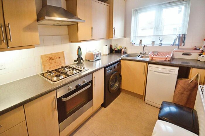3 Bedroom End Of Terrace House For Sale In Pavillion Gardens, Lincoln, Lincolnshire, LN6