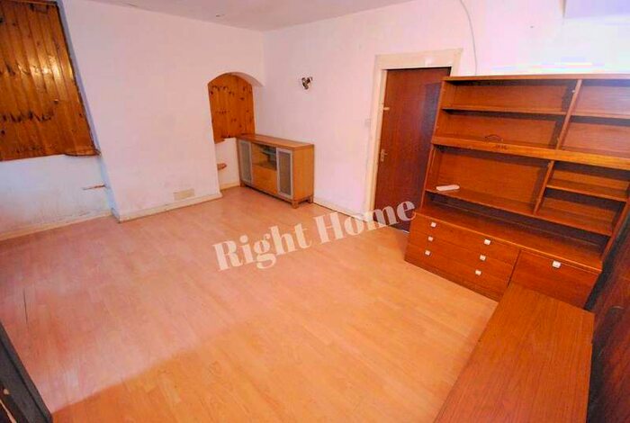 3 Bedroom House To Rent In Stanley Close, Wembley, Middlesex, HA0