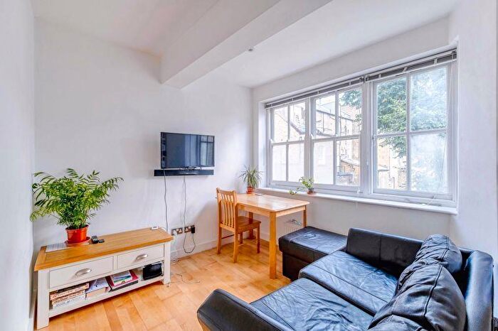 1 Bedroom Flat To Rent In Finborough Road, Chelsea, SW10