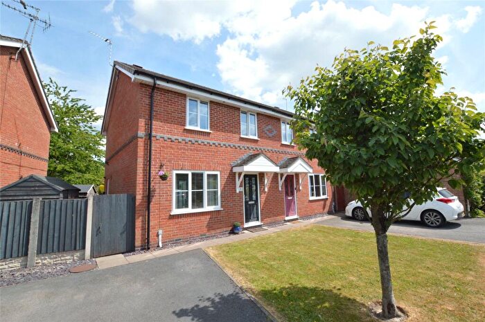 3 Bedroom Semi-Detached House For Sale In Marshall Grove, Congleton, Cheshire, CW12