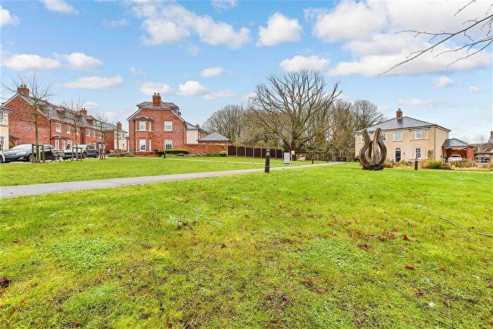 4 Bedroom Semi Detached House For Sale In Holdstock Road, Tenterden, Kent, TN30