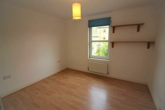 2 Bedroom Apartment To Rent In Cedrus Court, Primrose Hill, Chelmsford, CM1