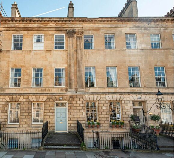 1 Bedroom Apartment For Sale In Great Pulteney Street, Bath, BA2