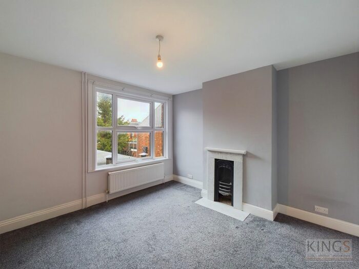 2 Bedroom Flat To Rent In Hatfield Road, St. Albans, AL1