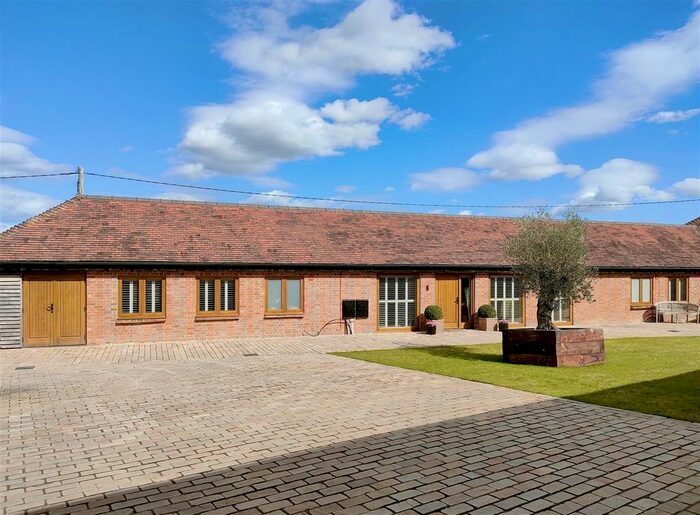 2 Bedroom Barn Conversion For Sale In Chidfield Barns, London Road, Petworth, GU28