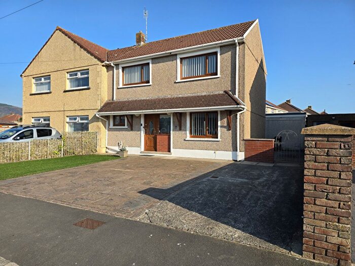 3 Bedroom Semi-Detached House For Sale In Purcell Avenue, Sandfields Estate, Port Talbot, Neath Port Talbot., SA12