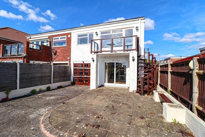 4 Bedroom Semi-Detached House For Sale In Meath Close, Hayling Island, PO11