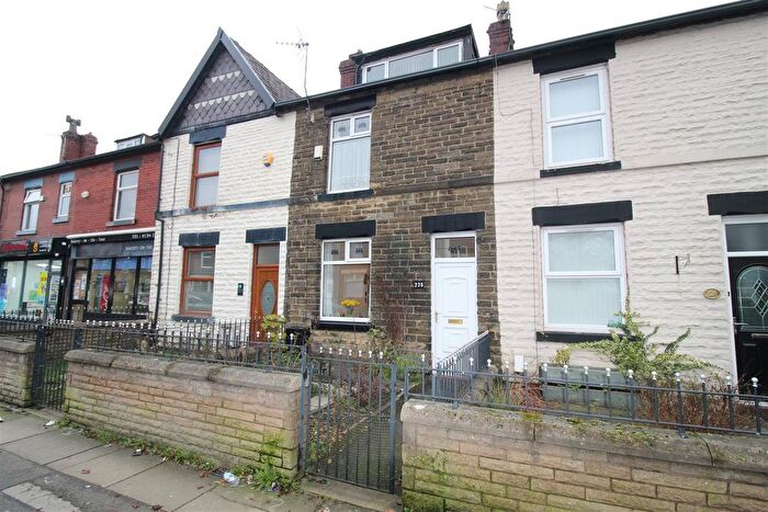 3 Bedroom Terraced House For Sale In Ainsworth Lane, Tonge Park, Bolton, BL2