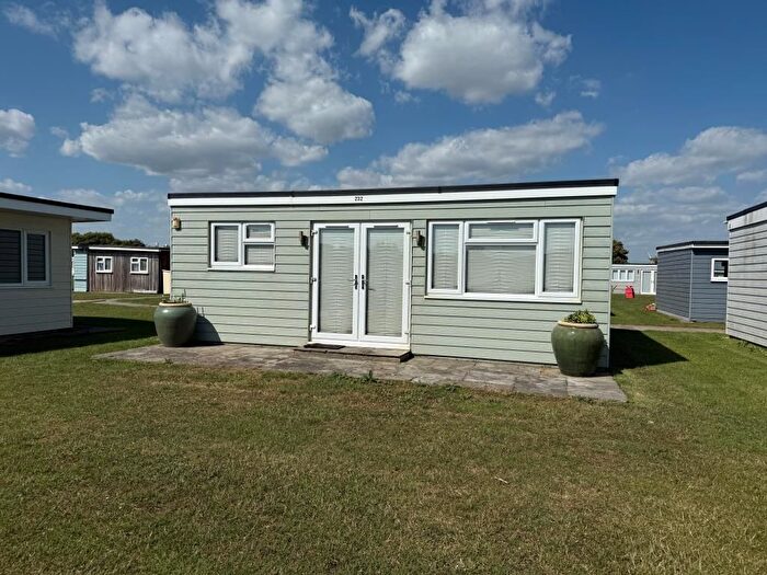 2 Bedroom Chalet For Sale In Chalet, Parkdean Holiday Park, New Lydd Road, Camber, Rye, East Sussex, TN31