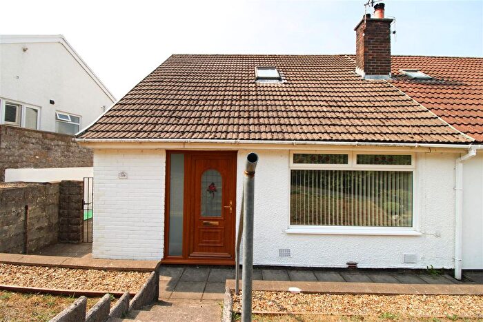 3 Bedroom Semi-Detached Bungalow For Sale In Shirdale Close, Maesycwmmer, Hengoed, CF82
