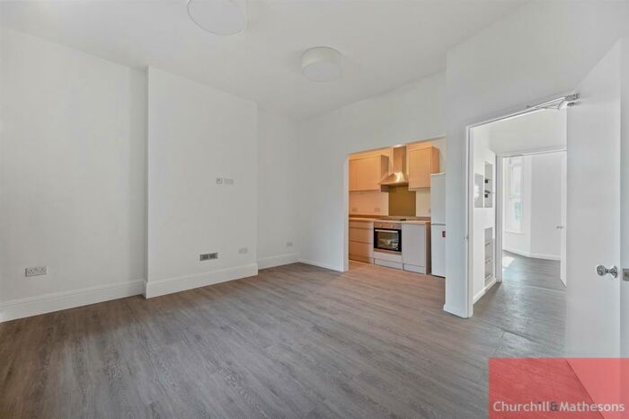 2 Bedroom Apartment To Rent In Manor Park Road, Harlesden, NW10