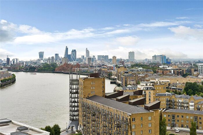1 Bedroom Apartment To Rent In Westferry Circus, Canary Wharf, London, E14