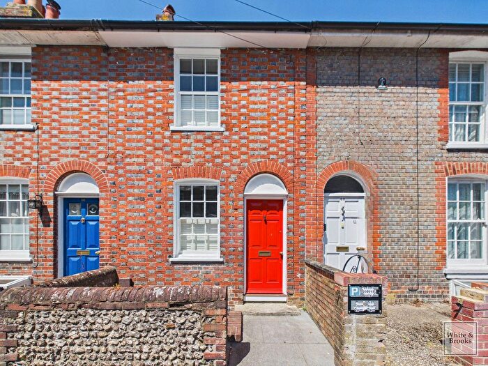 3 Bedroom Terraced House For Sale In Cavendish Street, Chichester, PO19