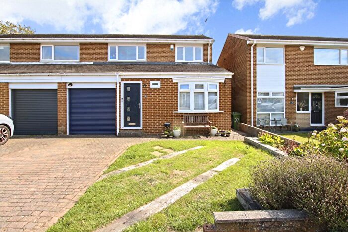 3 Bedroom Semi-Detached House For Sale In Chacombe, Biddick, Washington, NE38
