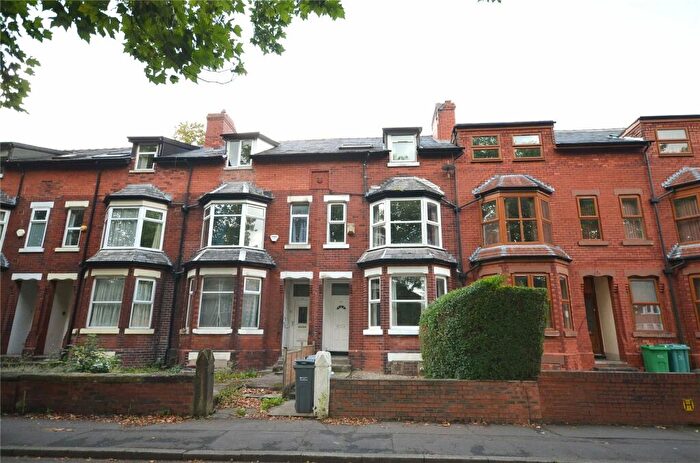 8 Bedroom Terraced House To Rent In Mauldeth Road, Withington, Manchester, Manchester, M20