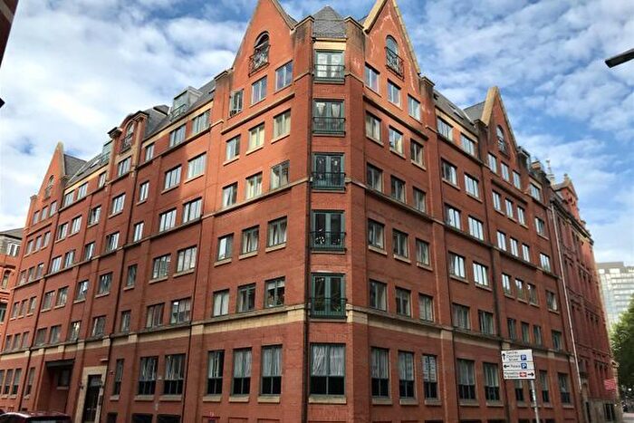 2 Bedroom Flat For Sale In Bombay Street, Manchester, M1