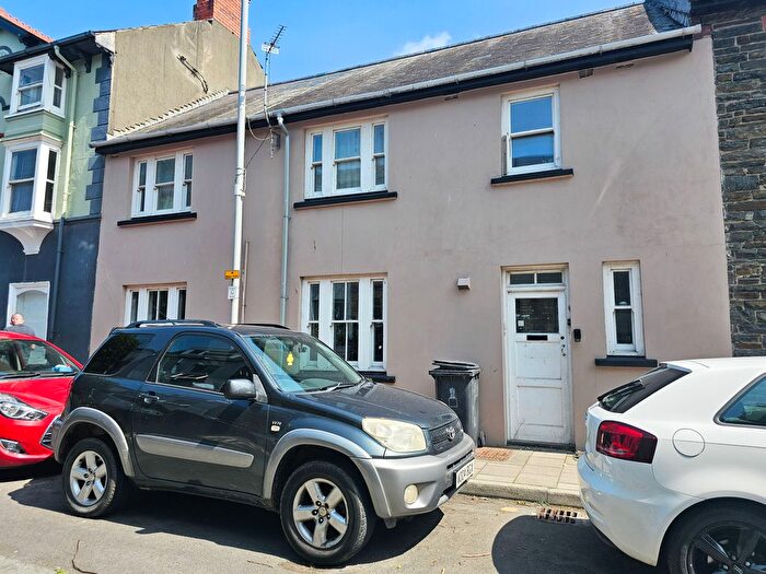 2 Bedroom Flat For Sale In Pound Place, Aberystwyth, SY23